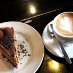 1666059940_26-balthazar-club-p-kofe-s-pirozhnim-vkontakte-27